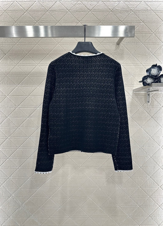 C 25 Lace design knitted cardigan (hidden version)