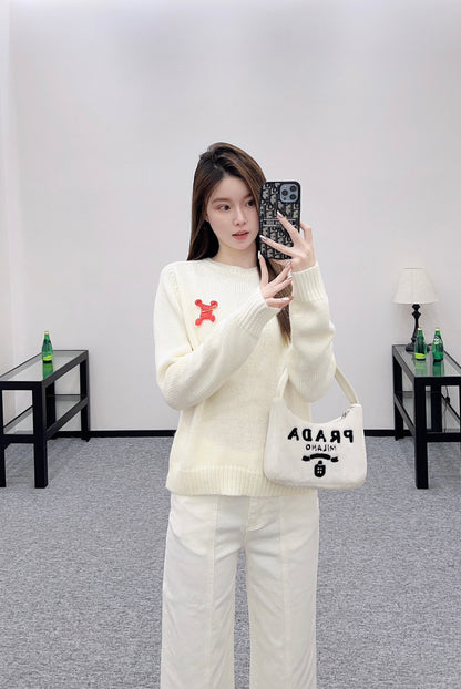 Ce 25 Pin logo wool pullover sweater