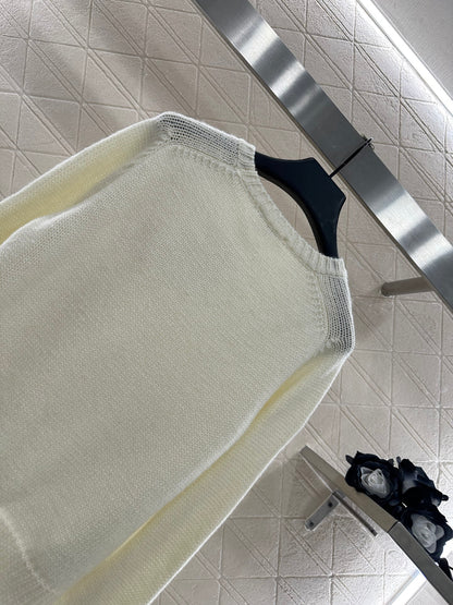 Ce 25 Pin logo wool pullover sweater