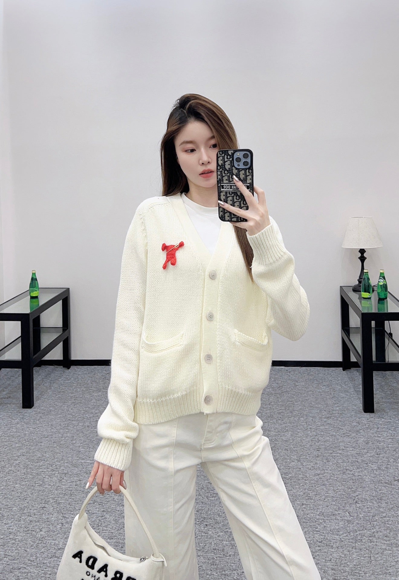 Ce 25 Pin logo wool cardigan