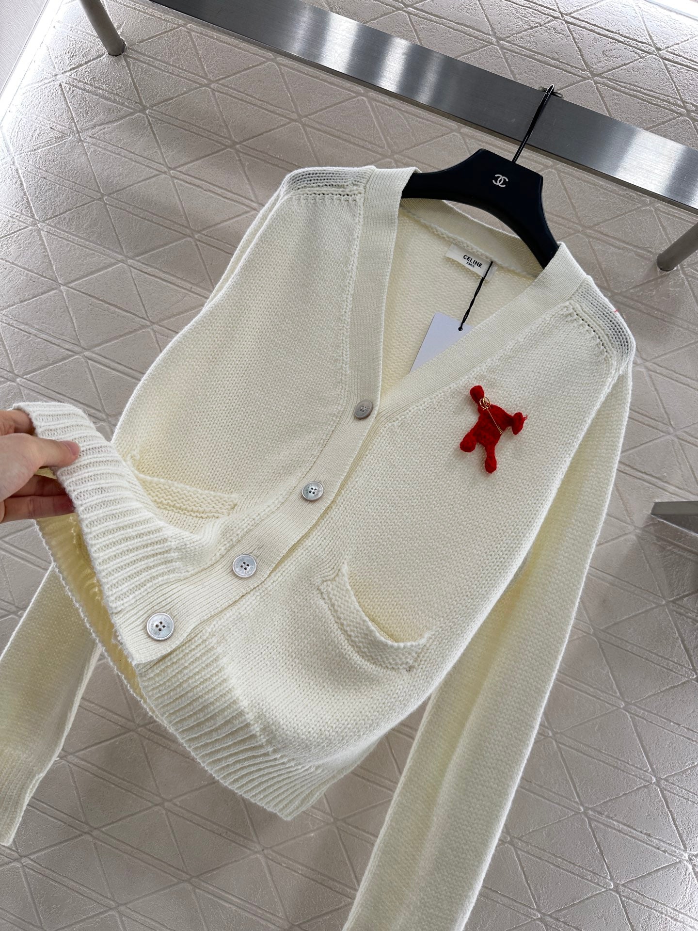 Ce 25 Pin logo wool cardigan