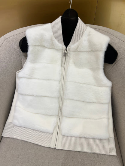 Bru 25 Noble and luxurious mink vest
