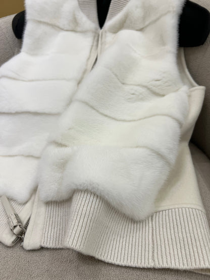 Bru 25 Noble and luxurious mink vest