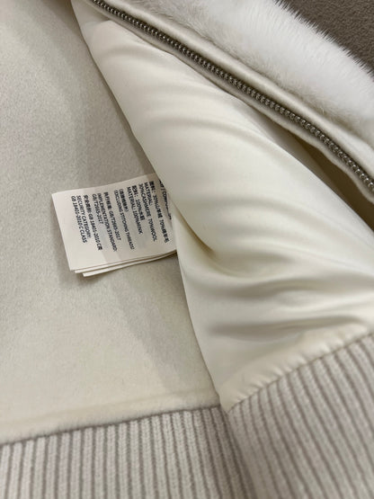 Bru 25 Noble and luxurious mink vest