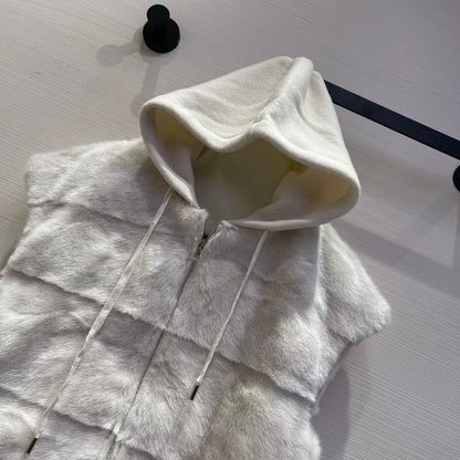 lor 25 Mink cashmere hooded vest