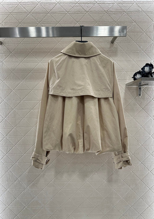 C 25 Short trench coat
