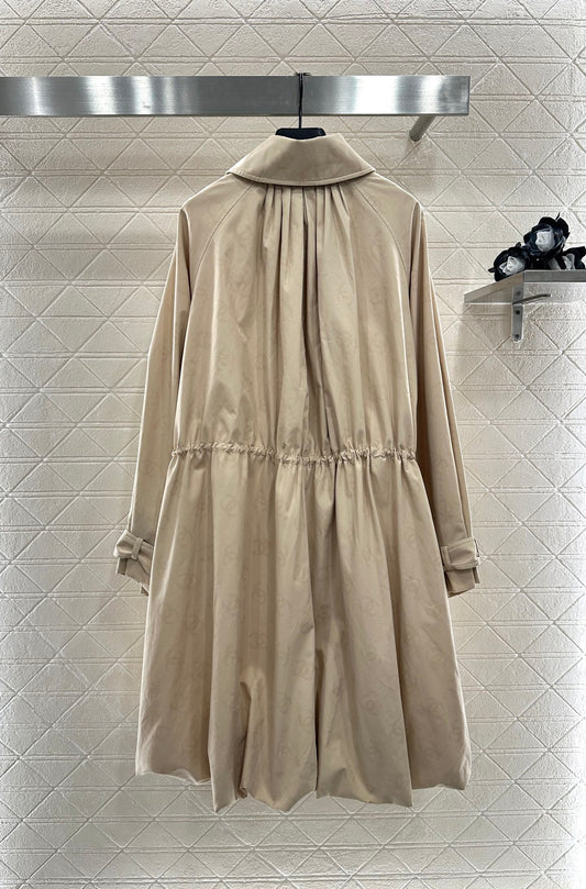 C 25 Long trench coat