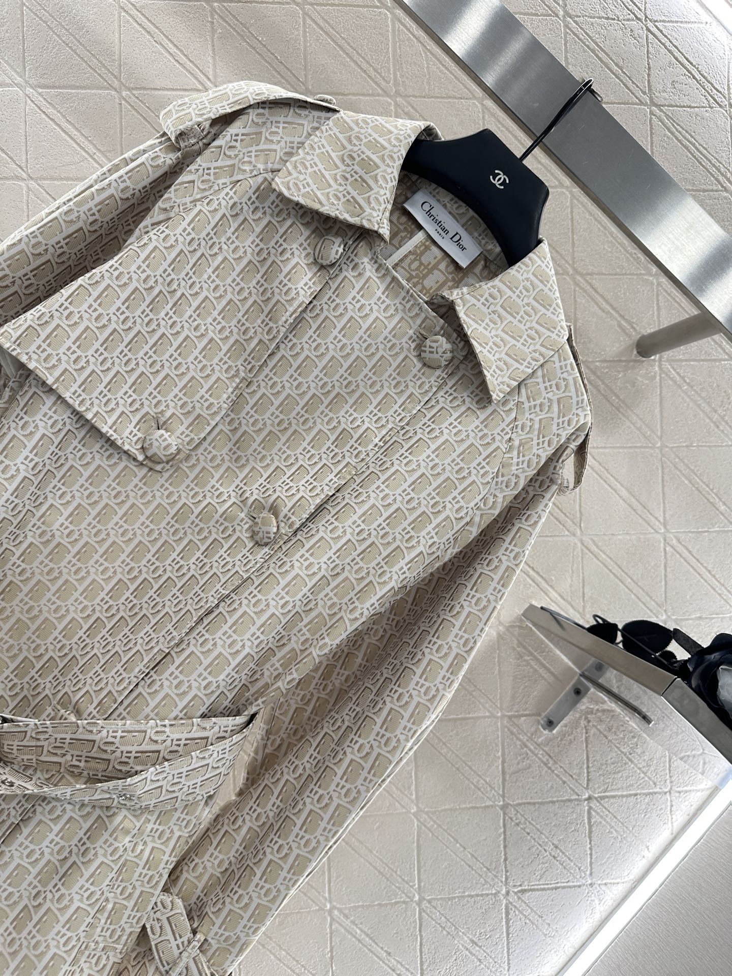 DI 25 jacquard cape double-breasted trench coat
