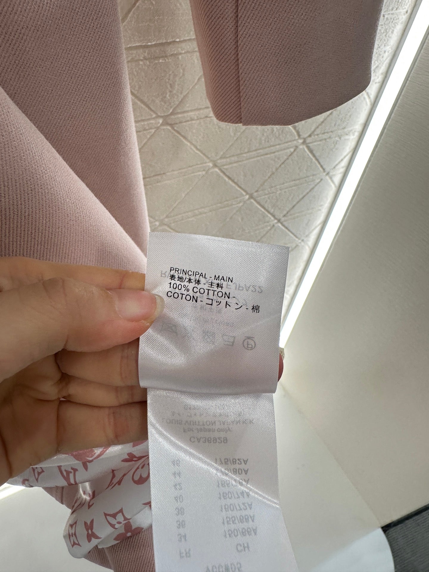 L 25 Lapel Coat