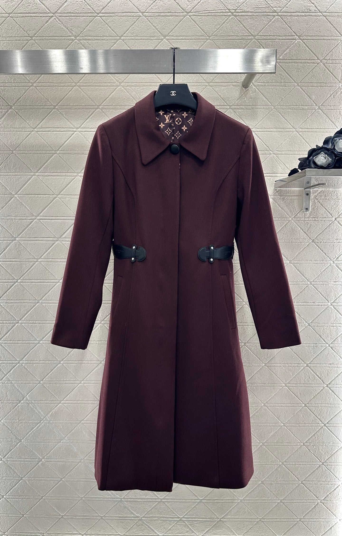 L 25 Lapel Coat