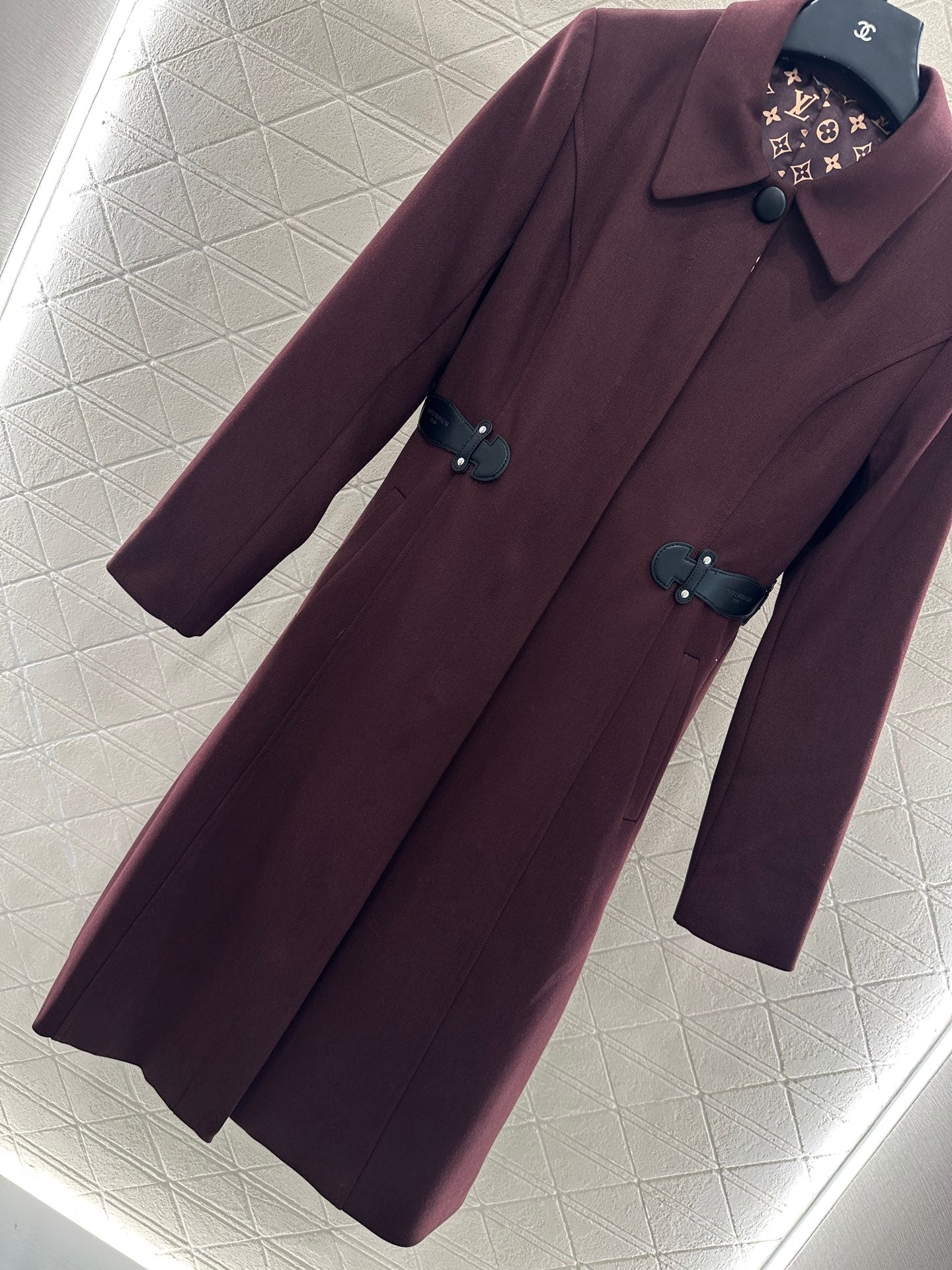 L 25 Lapel Coat