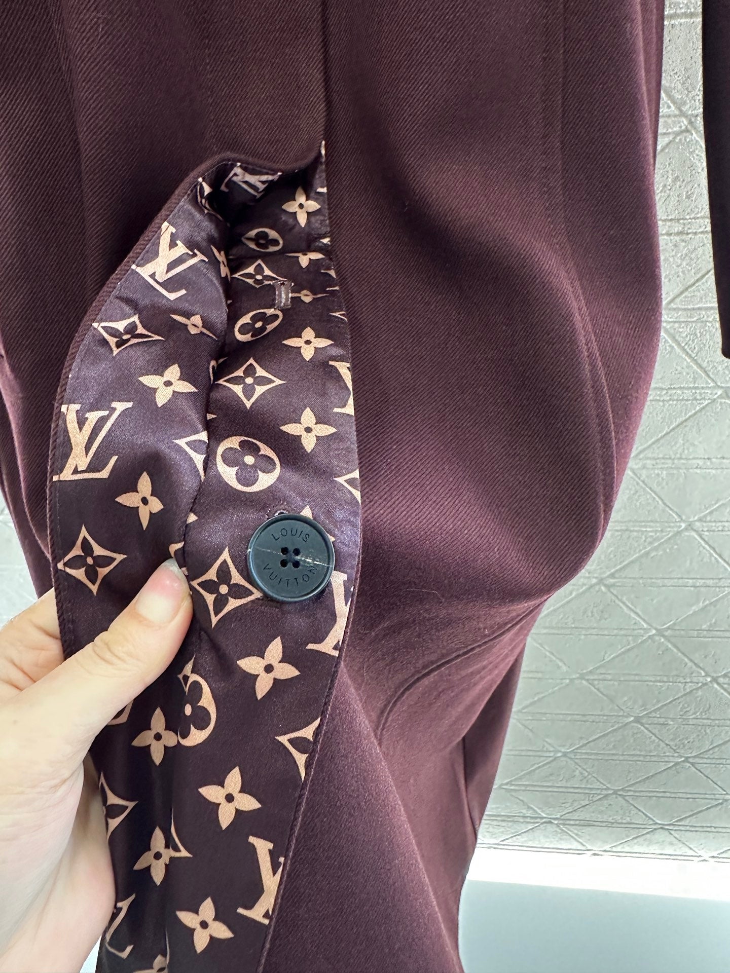 L 25 Lapel Coat