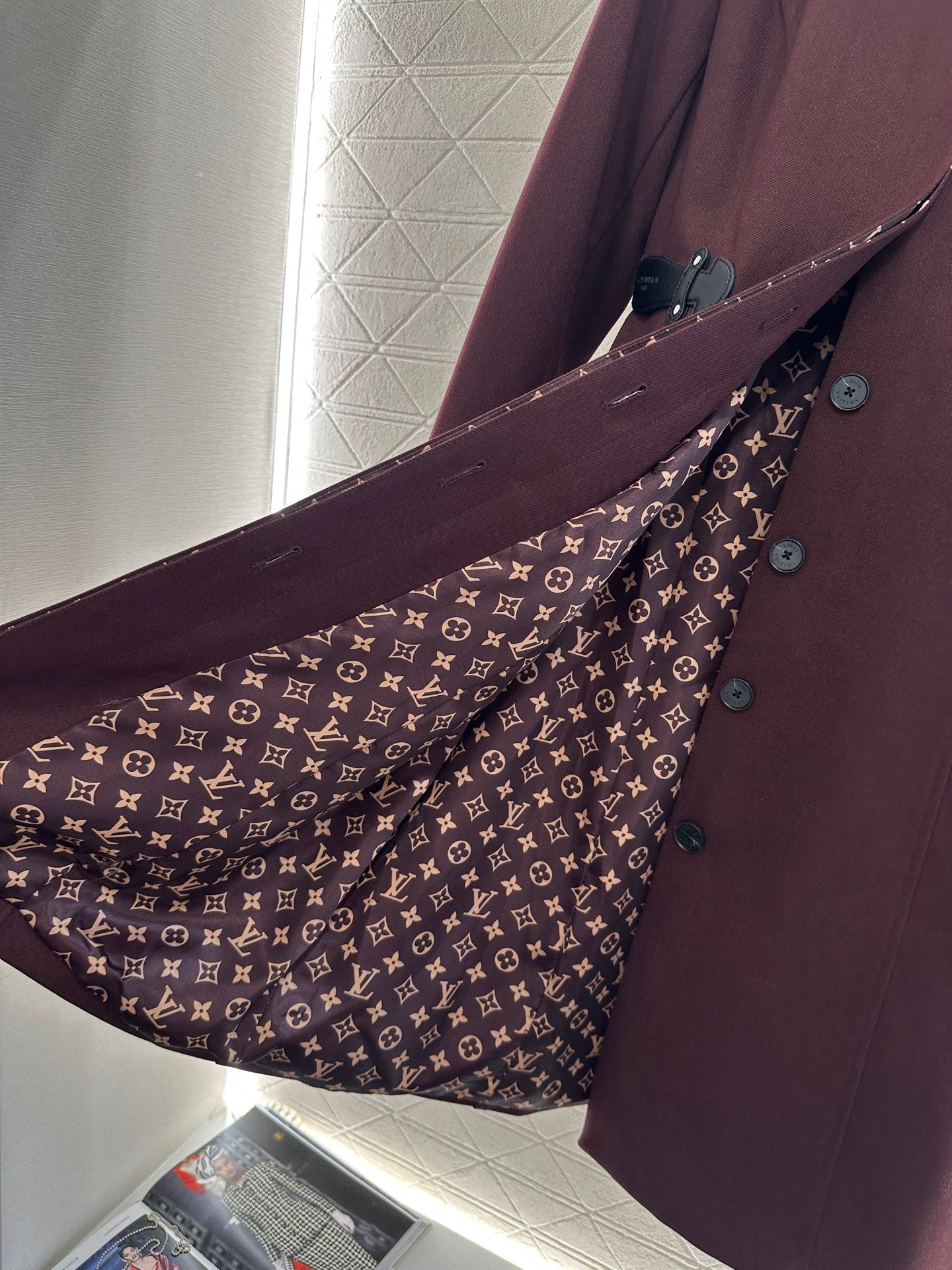 L 25 Lapel Coat