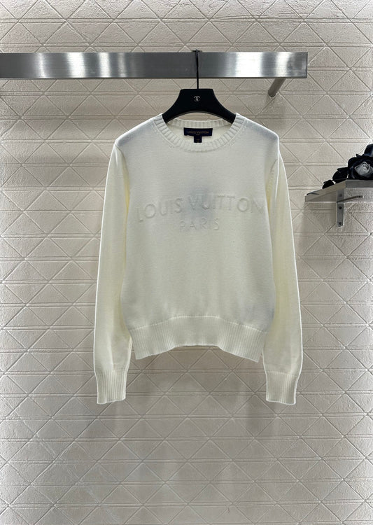 L 25 Beaded letter knitted long sleeves