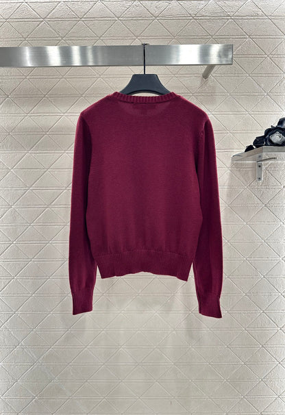L 25 Beaded letter knitted long sleeves
