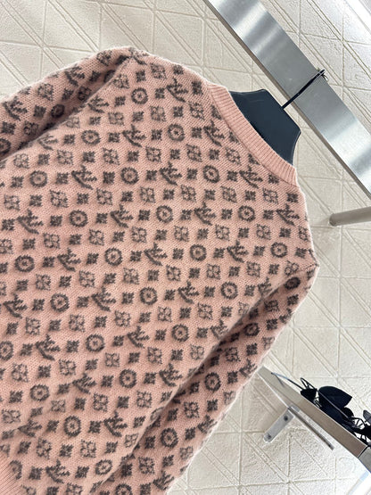 L 25 crew neck jacquard knit cardigan