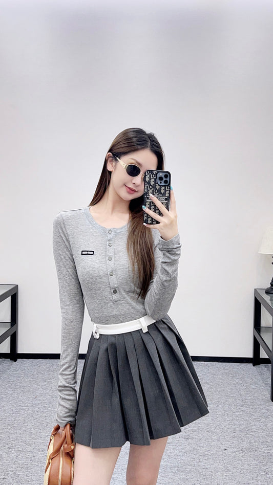 Mi 25 Half-open round neck bottoming shirt
