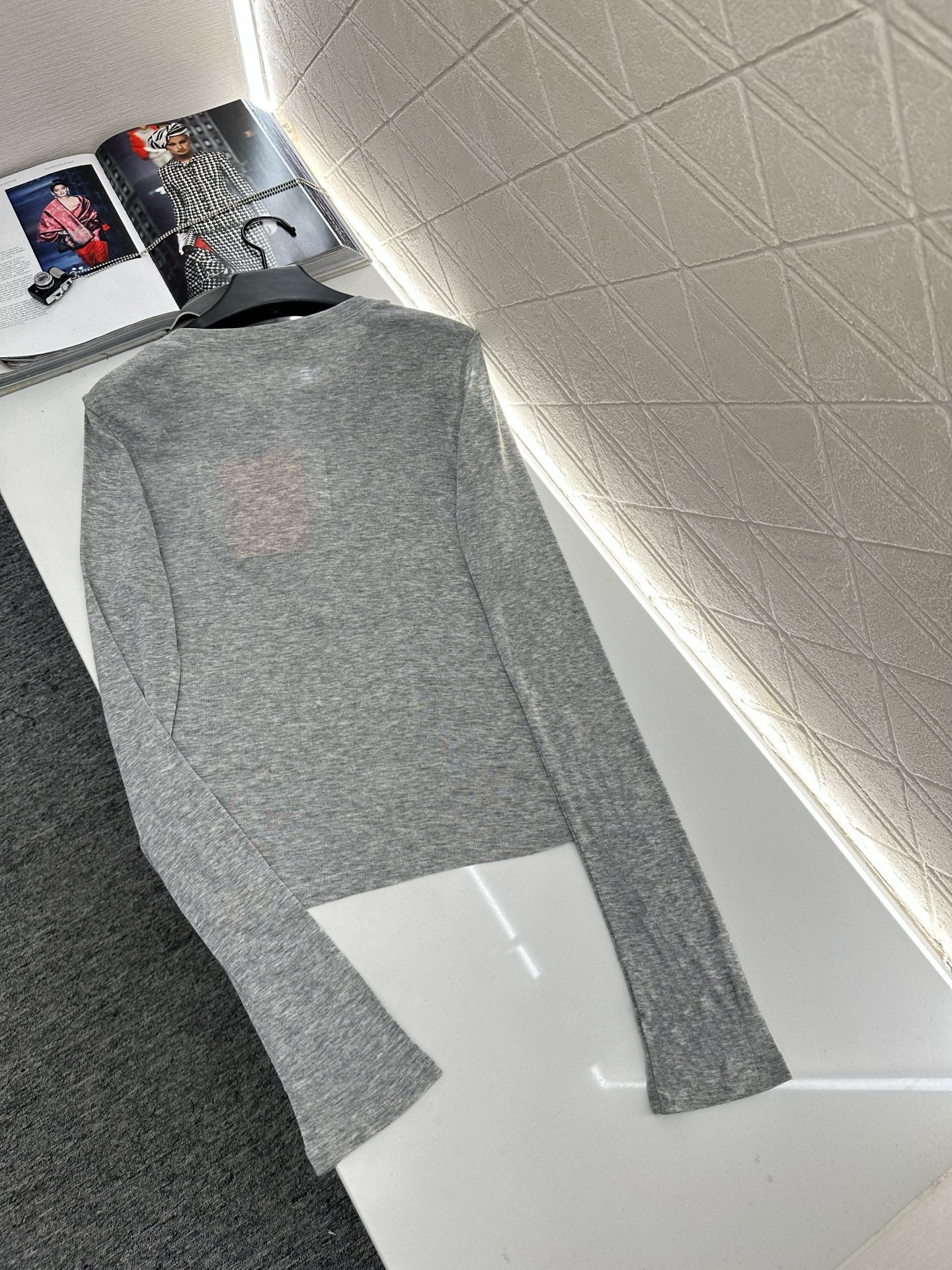 Mi 25 Half-open round neck bottoming shirt