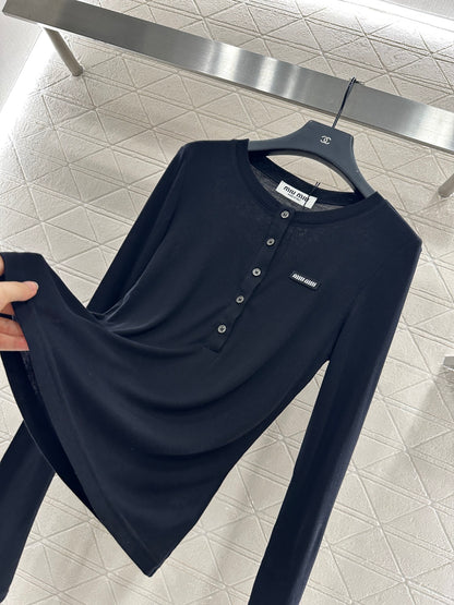 Mi 25 Half-open round neck bottoming shirt