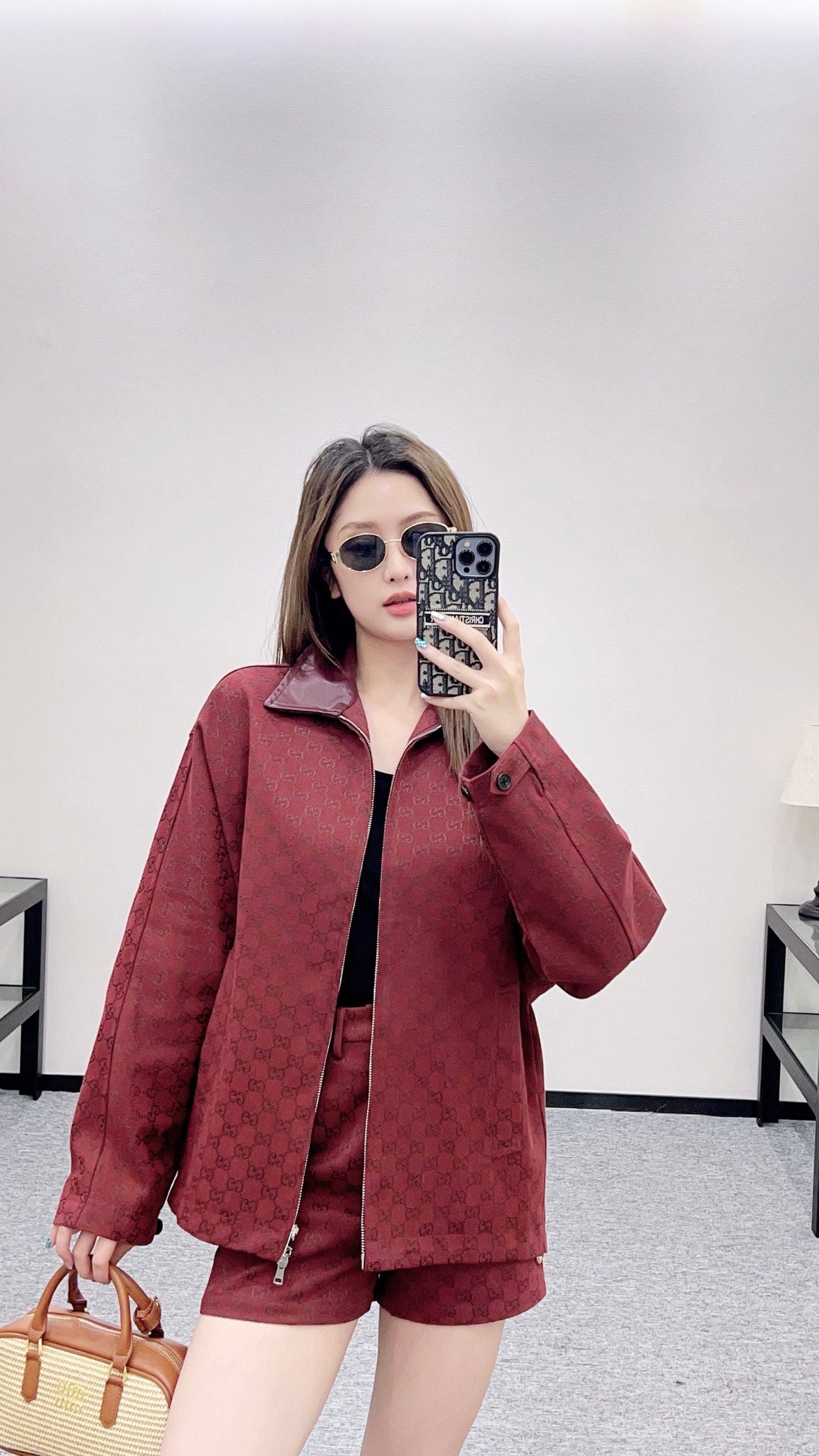 Gu 25 Zipper jacket + shorts set