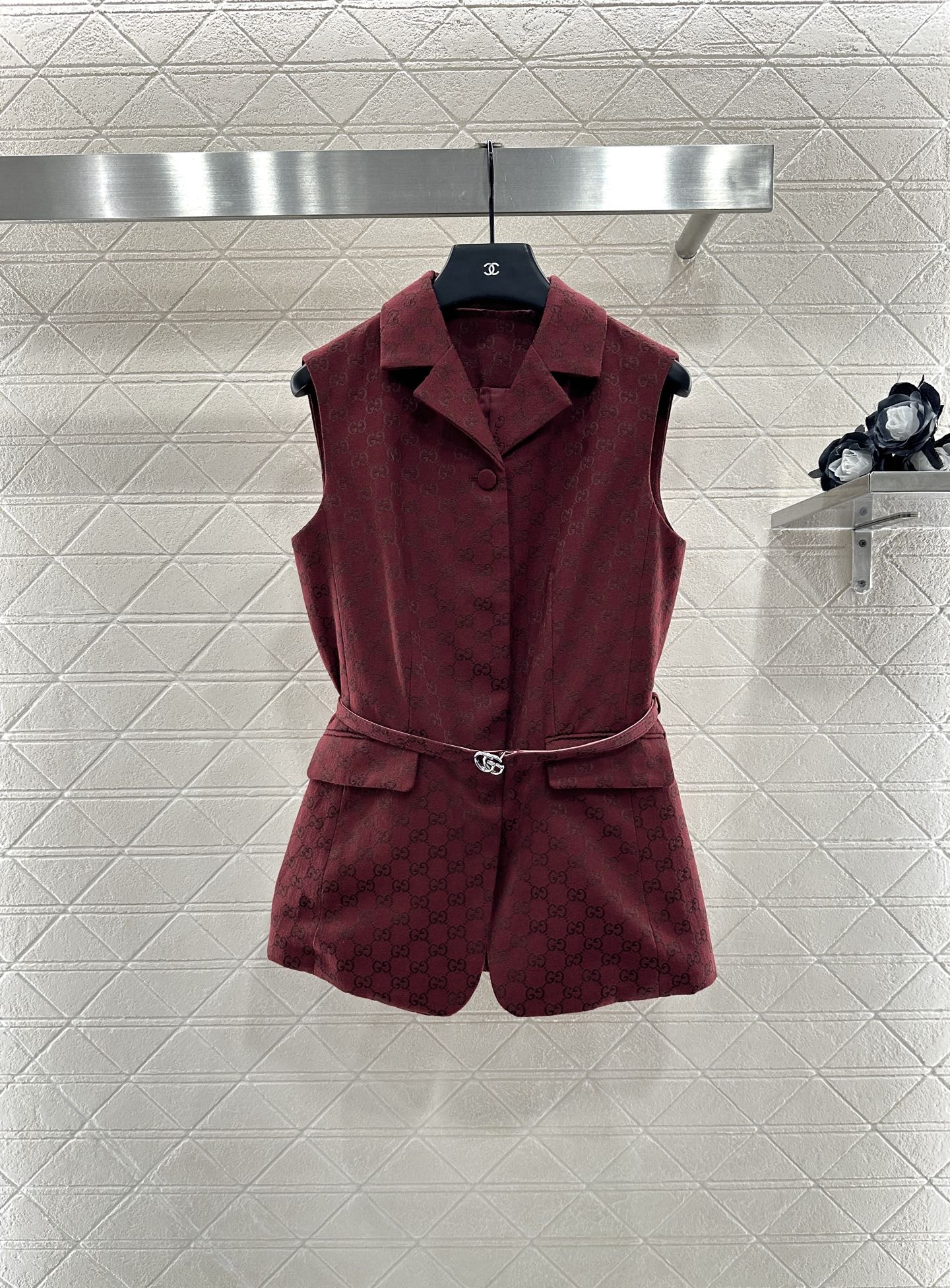 Gu 25 Belt vest shorts set