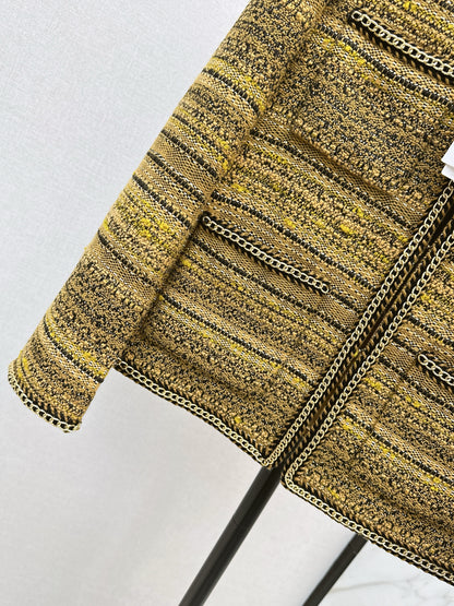 C 25 Trimmed tweed jacket