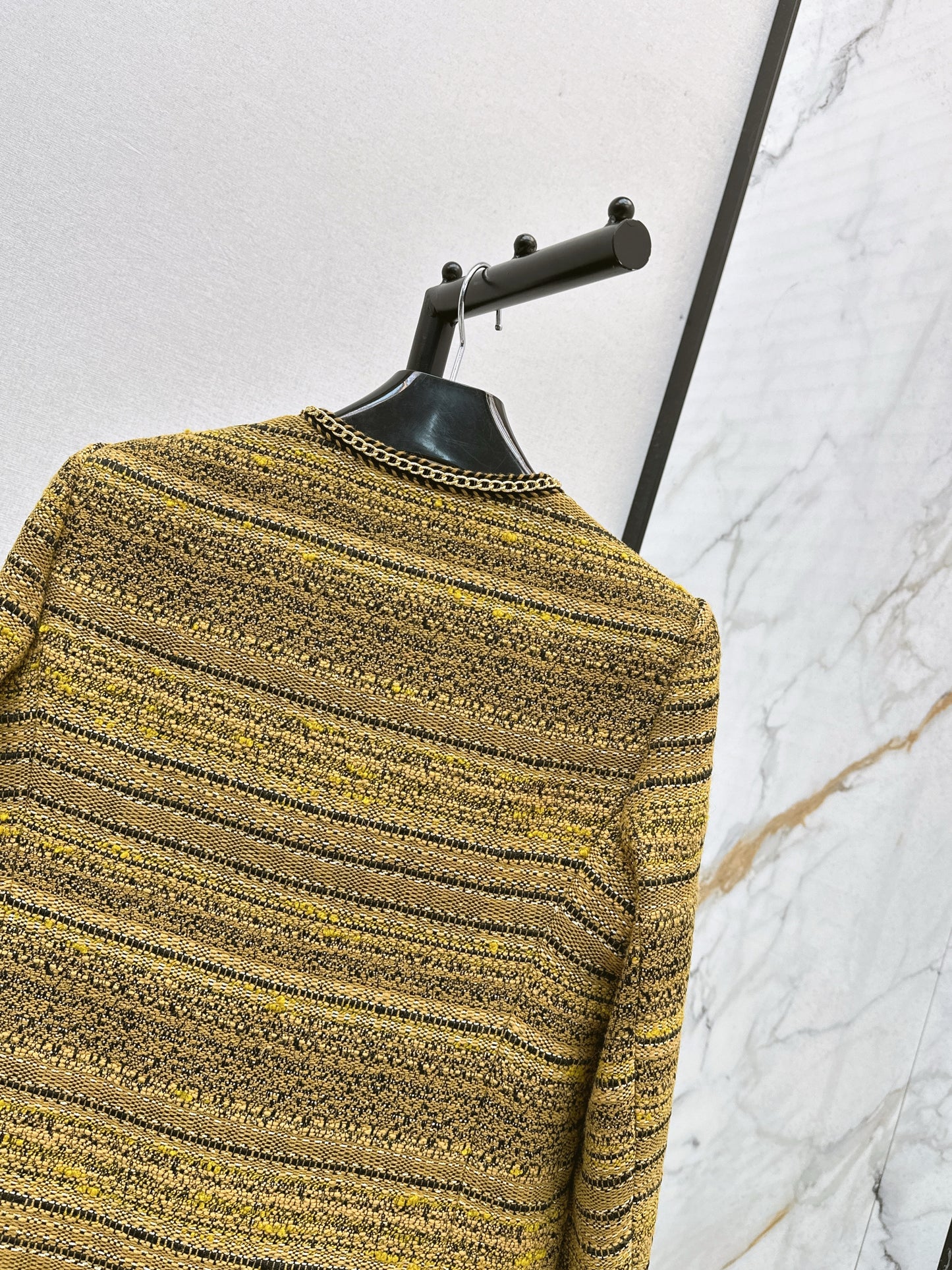 C 25 Trimmed tweed jacket