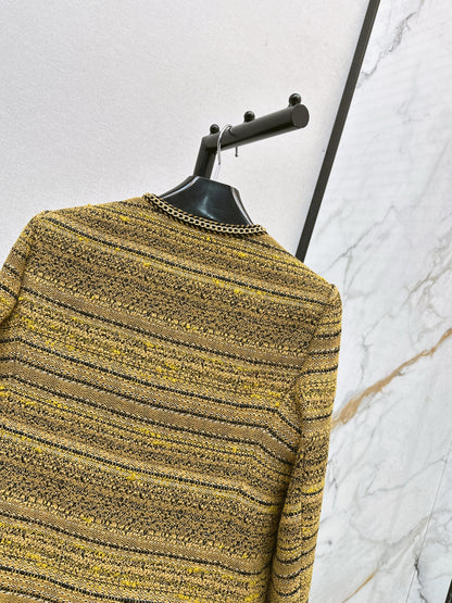 C 25 Trimmed tweed jacket