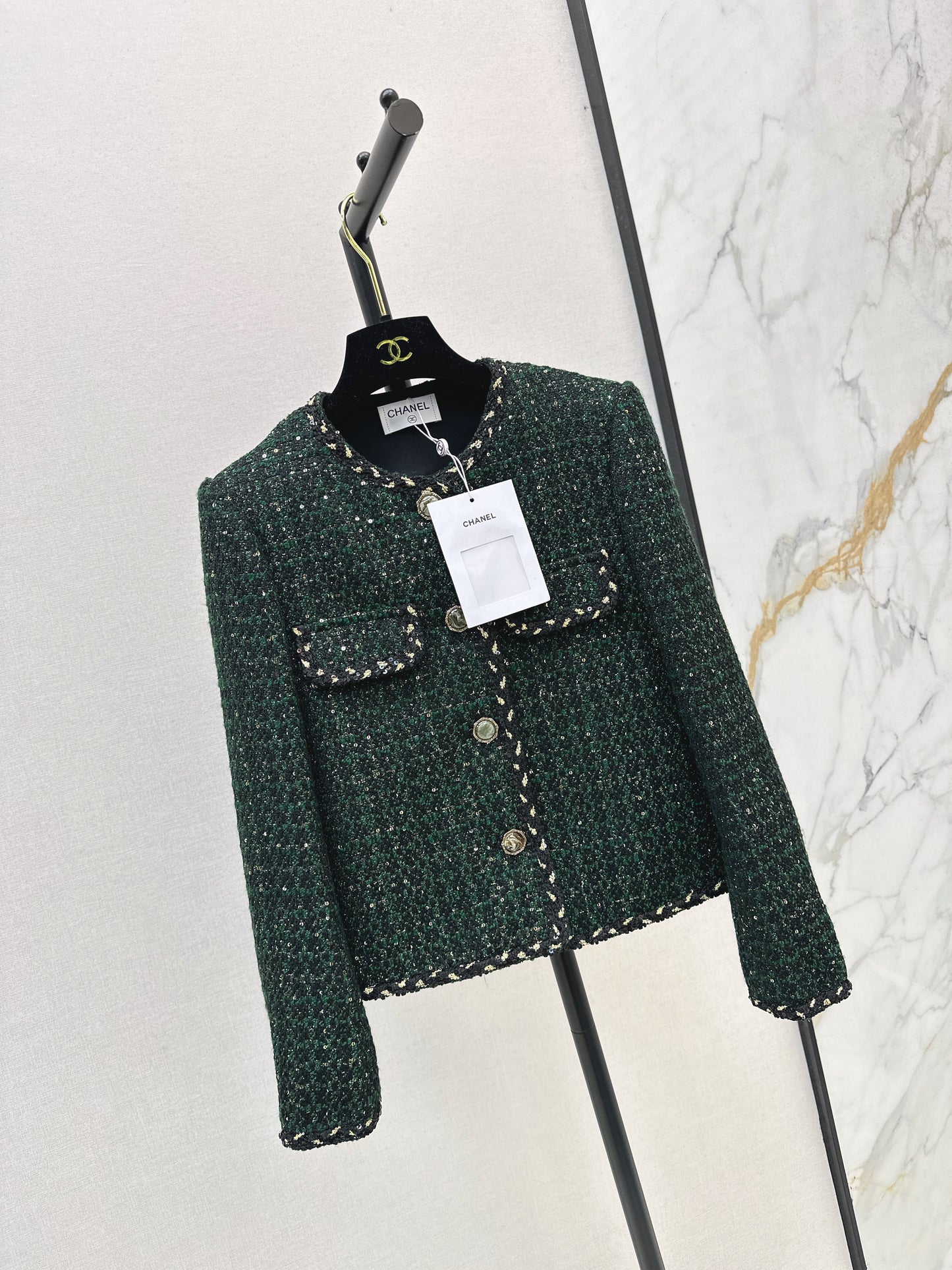 C 25 Trimmed tweed jacket