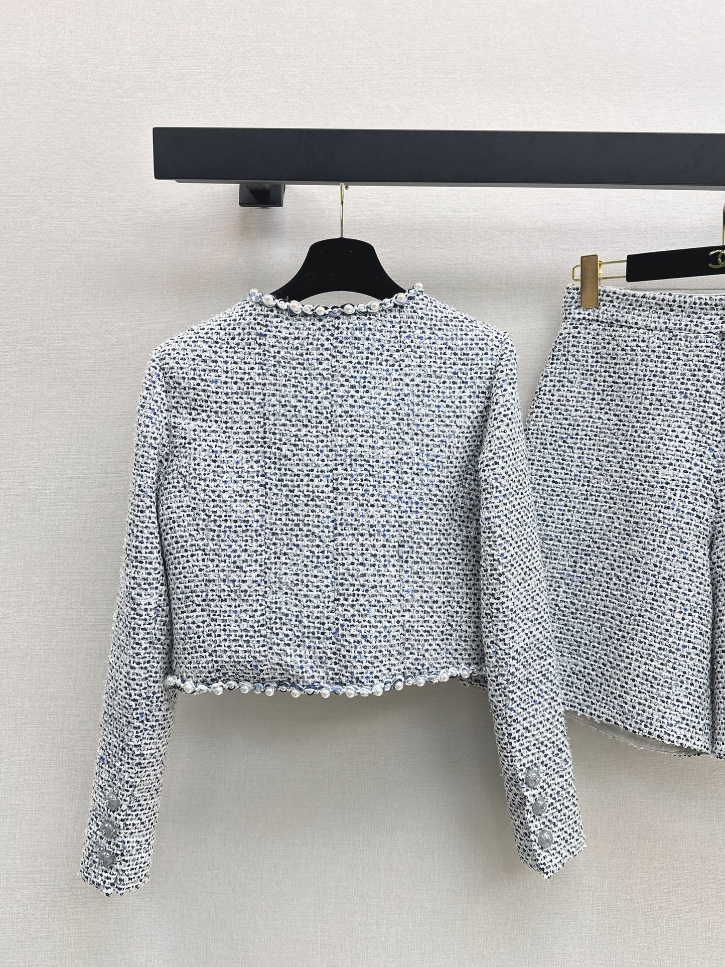 C 25fw Beaded silver tweed suit