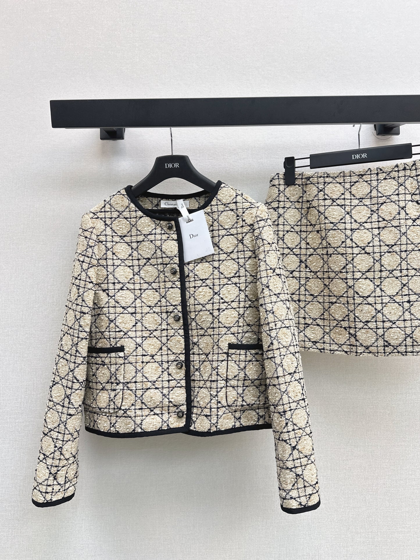Di 25fw Princess Diana rattan check skirt + jacket