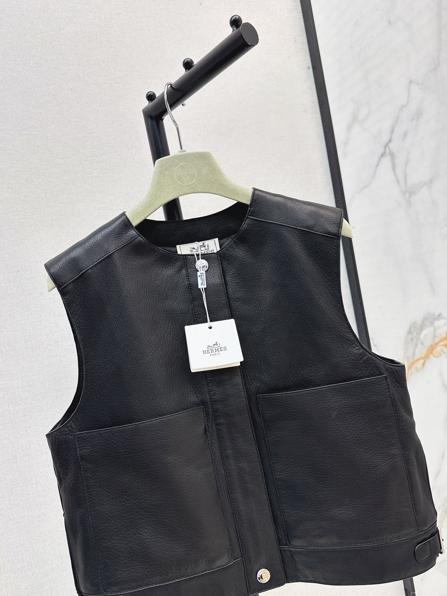 Her 25 genuine leather jacket vest coat