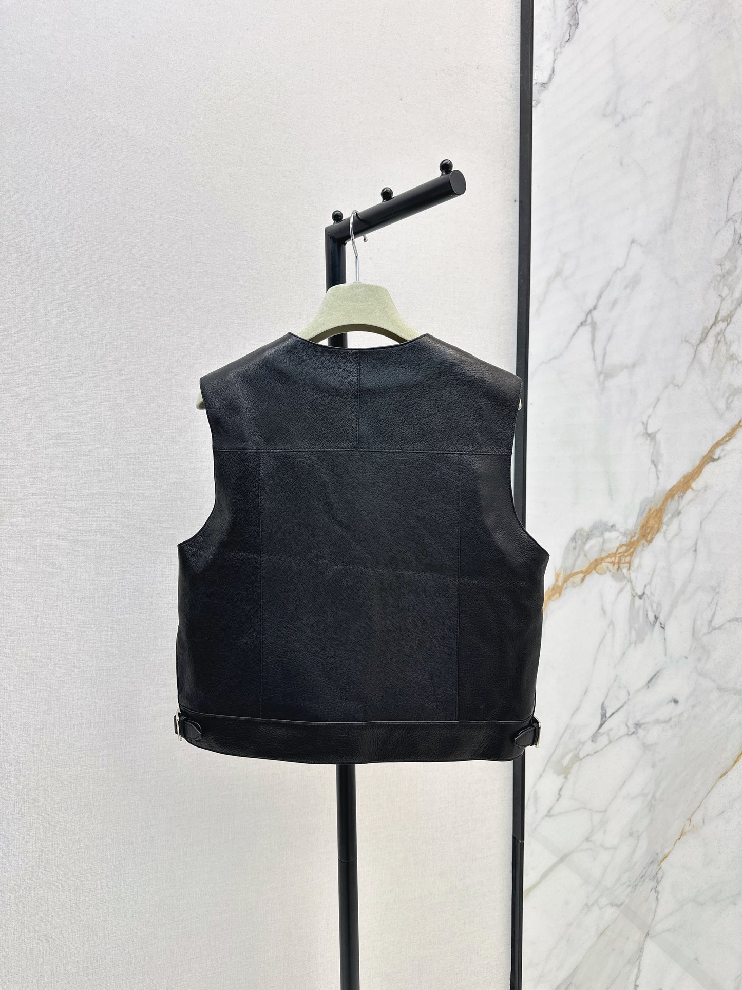 Her 25 genuine leather jacket vest coat