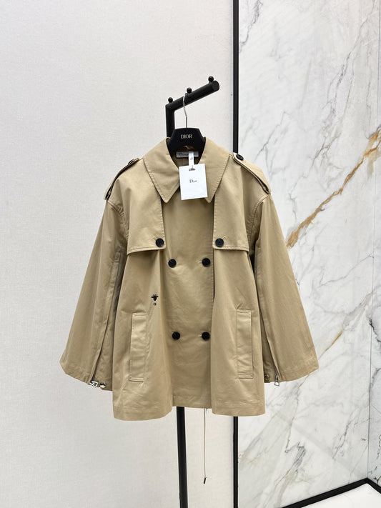 Di 25 Double-breasted cape trench coat