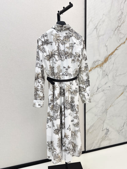 Di 25 Ruffle trim belt dress