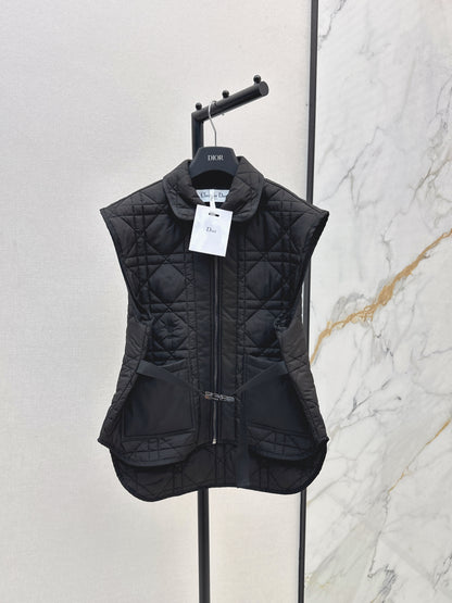 Di 25 New Princess Diana rattan check quilted vest(WHITE/KHAKI/BLACK)