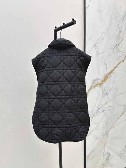 Di 25 New Princess Diana rattan check quilted vest(WHITE/KHAKI/BLACK)