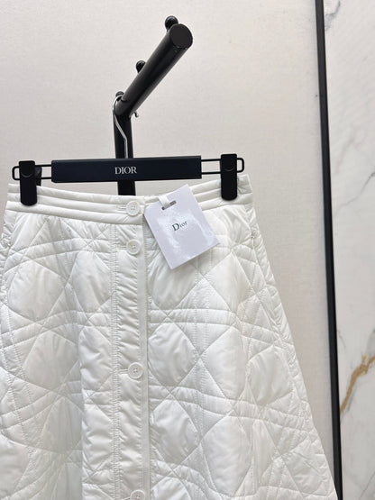 Di 25 Princess Diana rattan check quilted long skirt(WHITE/KHAKI/BLACK)