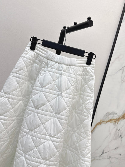 Di 25 Princess Diana rattan check quilted long skirt(WHITE/KHAKI/BLACK)