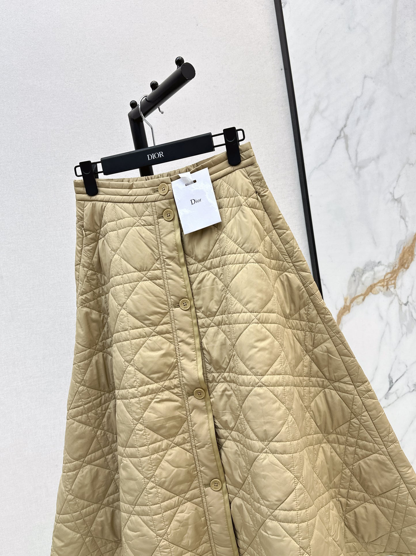 Di 25 Princess Diana rattan check quilted long skirt(WHITE/KHAKI/BLACK)