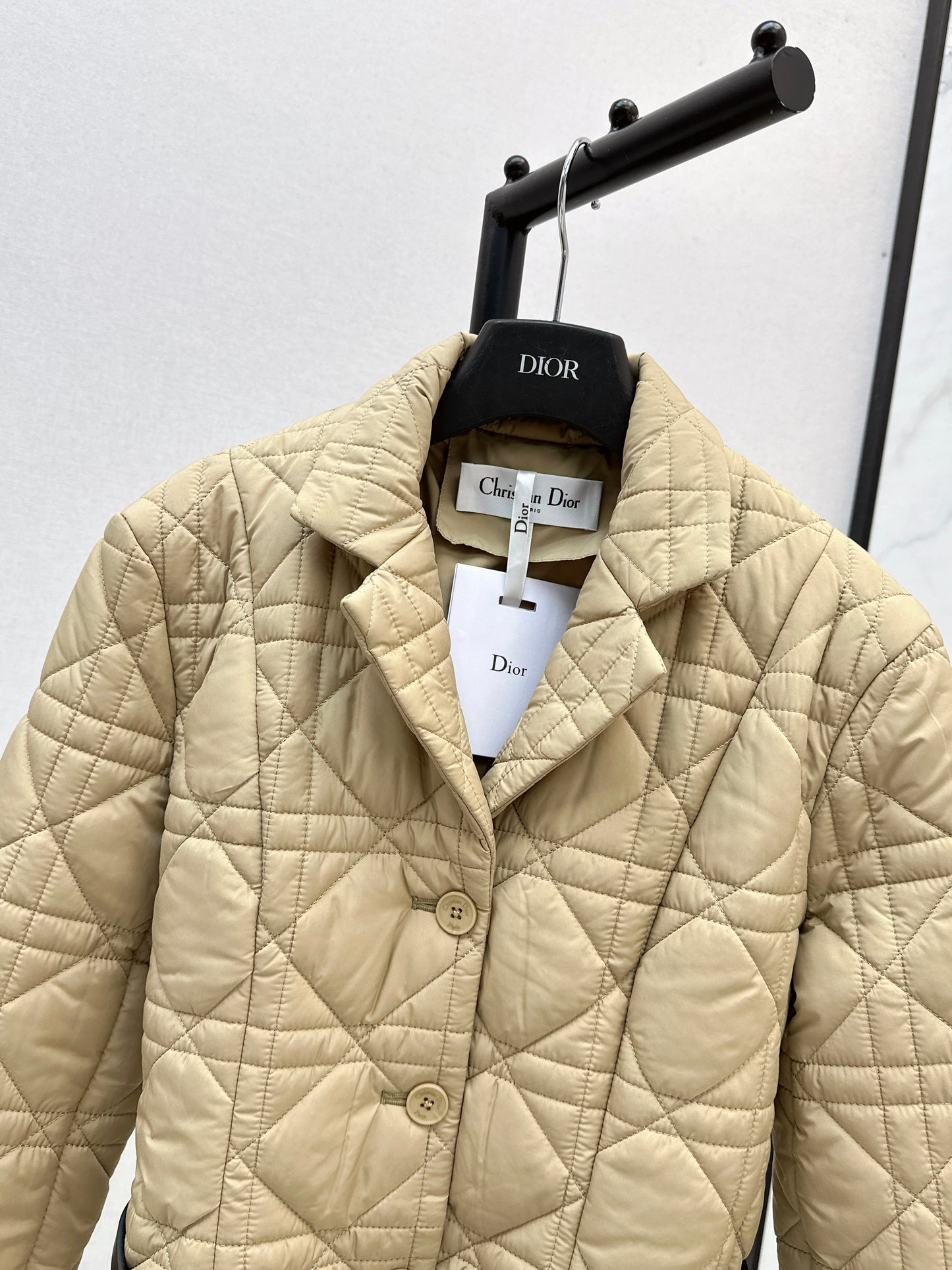 Di 25 cannage padded jacket(WHITE/KHAKI/BLACK)