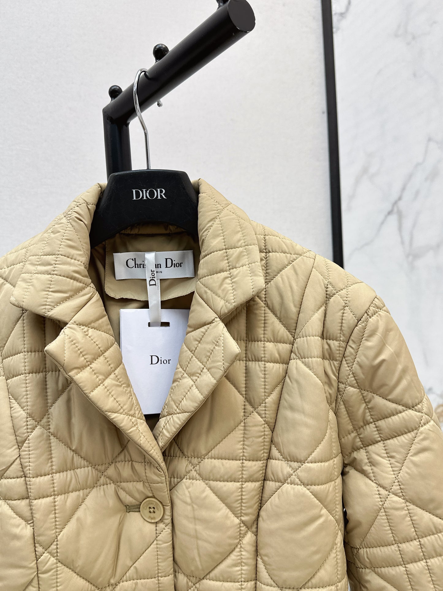 Di 25 cannage padded jacket(WHITE/KHAKI/BLACK)