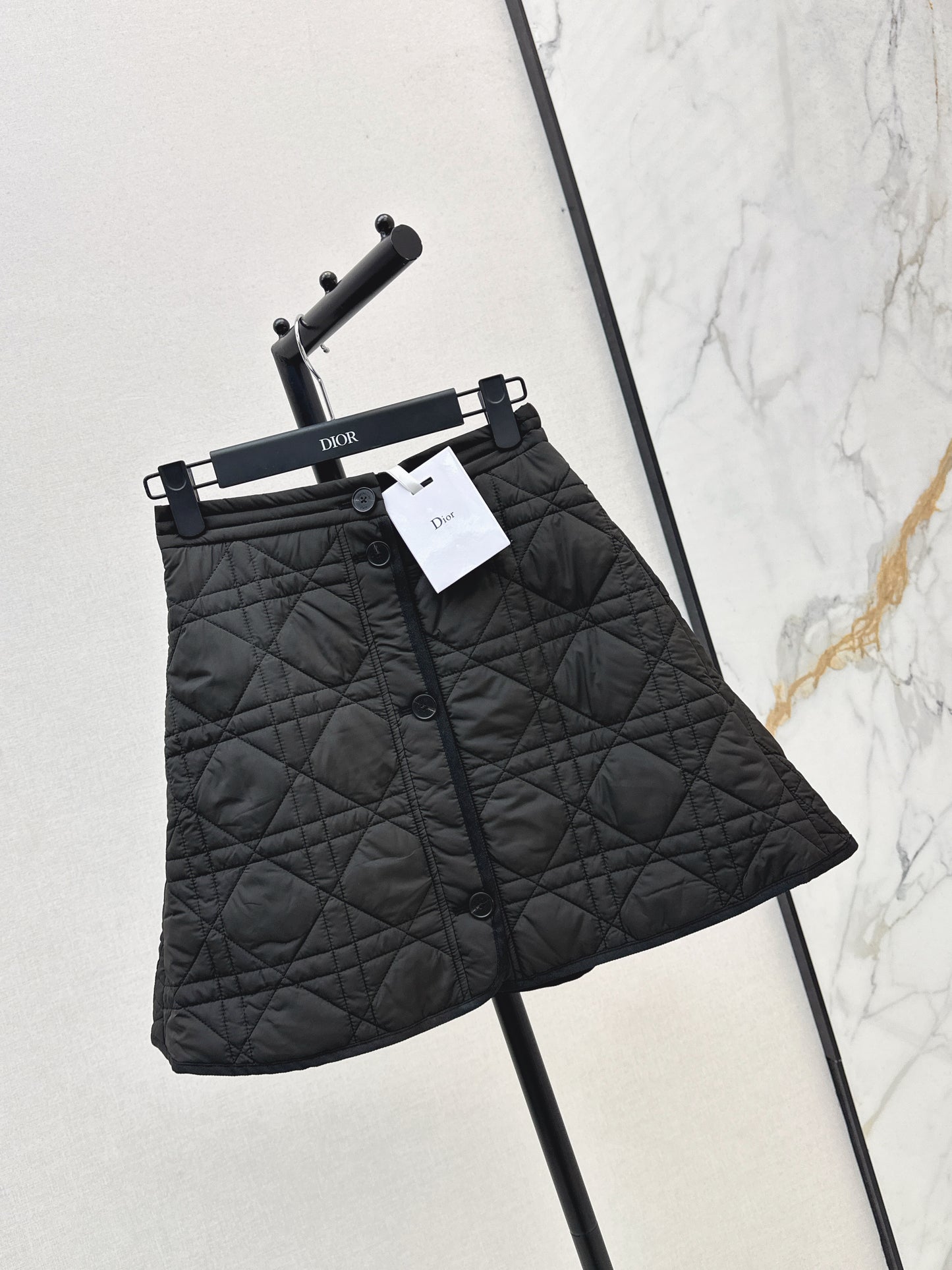 Di 25 Cannage Quilted Short Skirt(WHITE/KHAKI/BLACK)