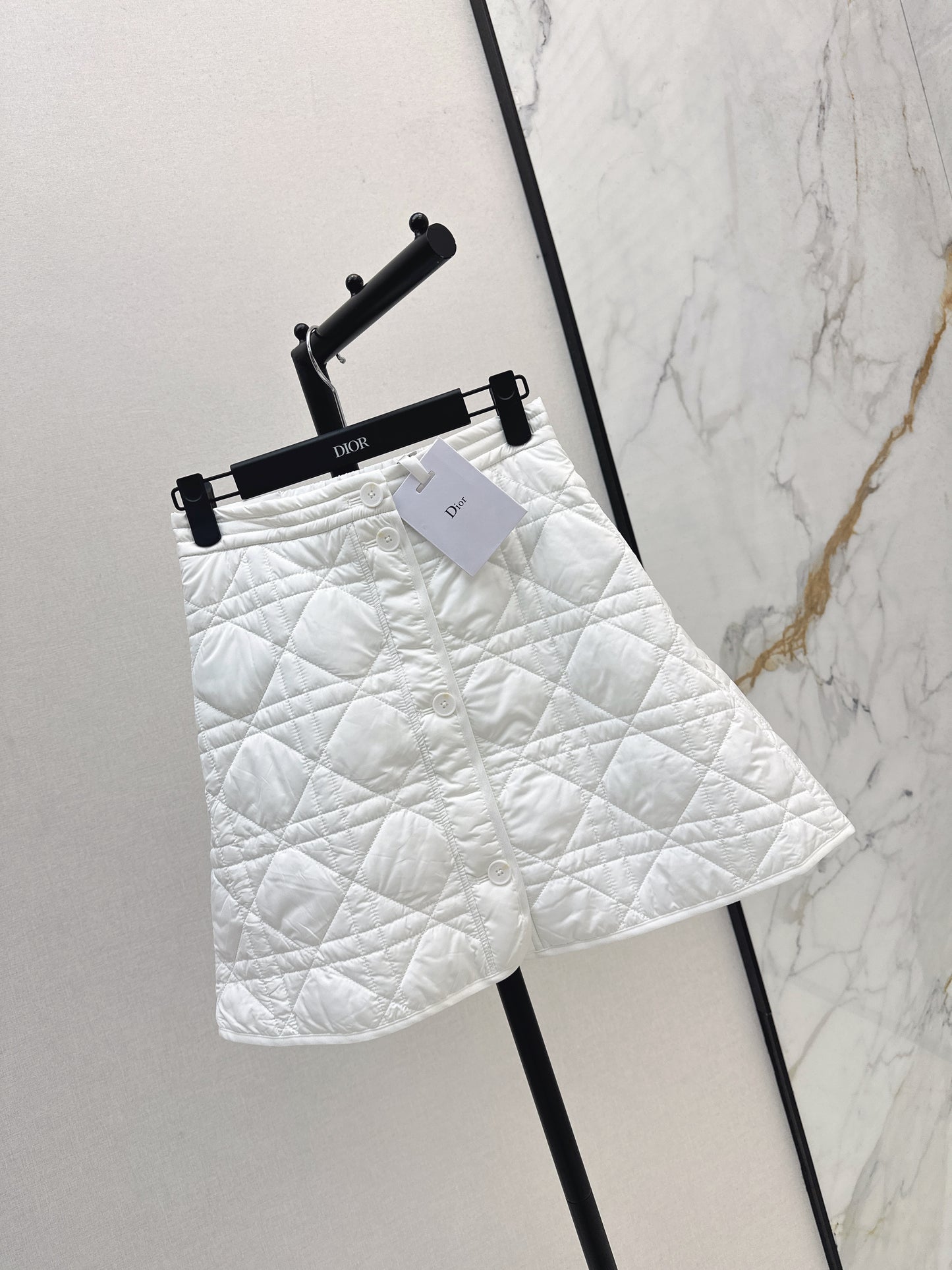 Di 25 Cannage Quilted Short Skirt(WHITE/KHAKI/BLACK)