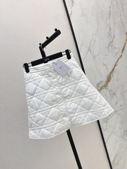 Di 25 Cannage Quilted Short Skirt(WHITE/KHAKI/BLACK)