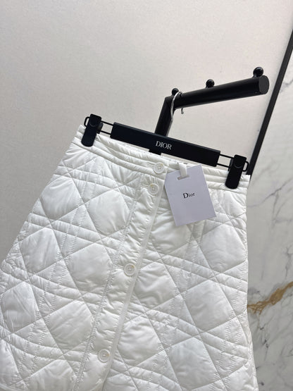 Di 25 Cannage Quilted Short Skirt(WHITE/KHAKI/BLACK)