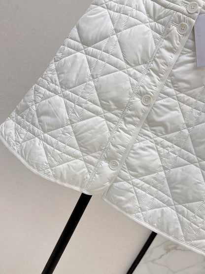 Di 25 Cannage Quilted Short Skirt(WHITE/KHAKI/BLACK)