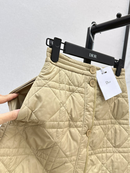 Di 25 Cannage Quilted Short Skirt(WHITE/KHAKI/BLACK)