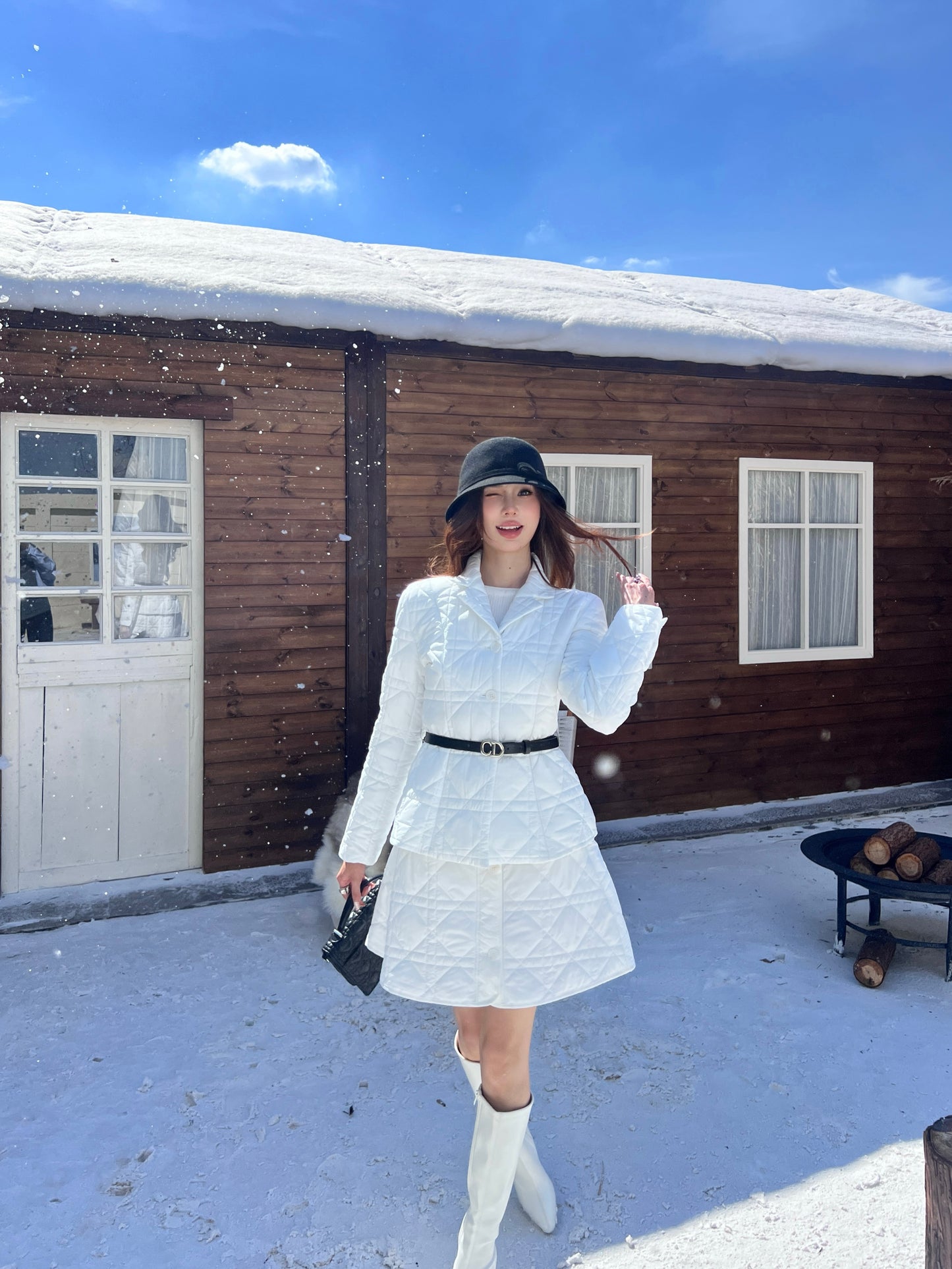Di 25 Cannage Quilted Short Skirt(WHITE/KHAKI/BLACK)