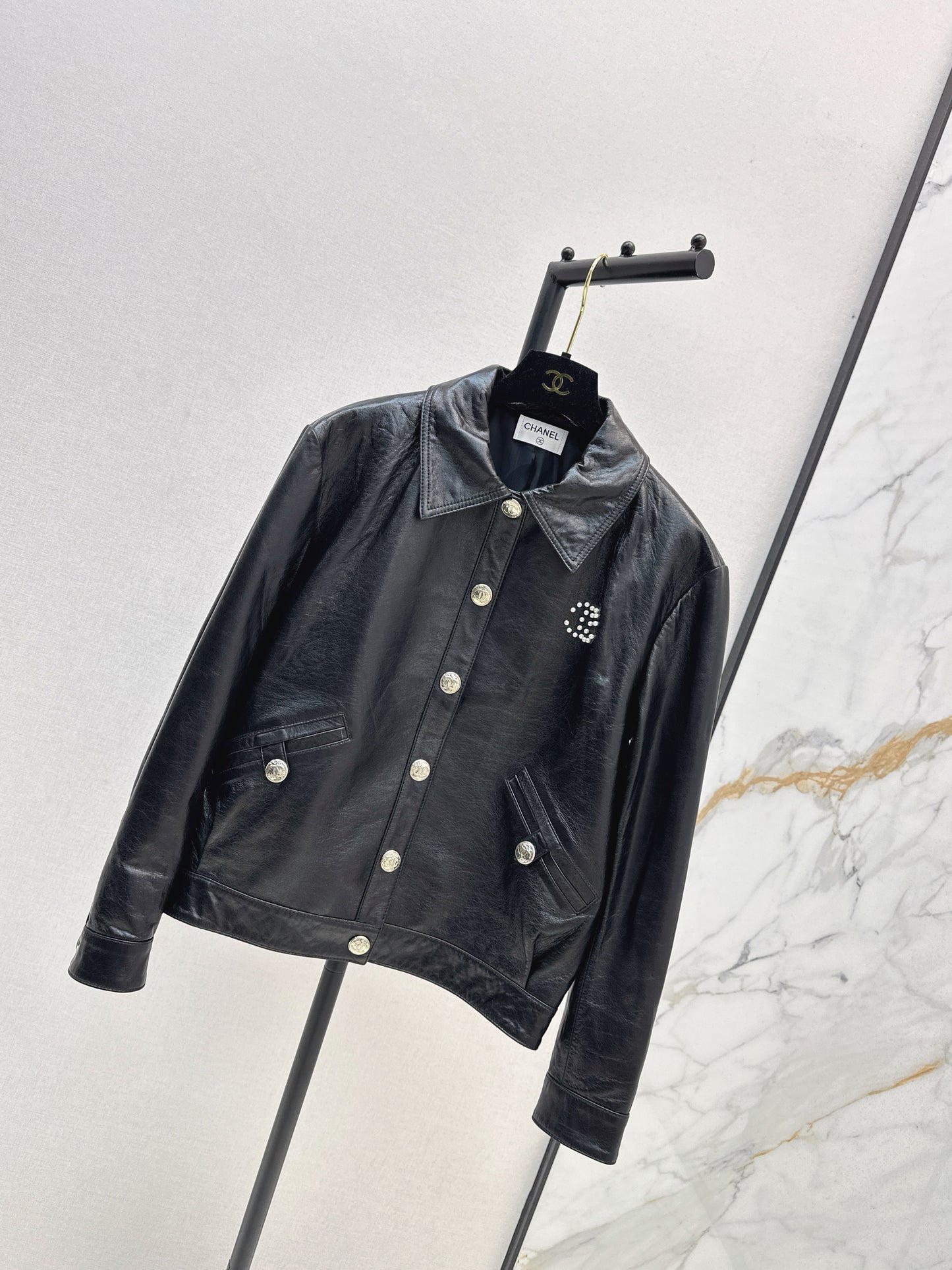 C 25 High-end handmade logo beaded sheepskin jacket（BLACK/BLUE/PINK）